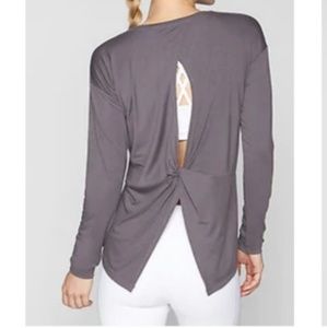 Athleta Essence Twist Long Sleeve